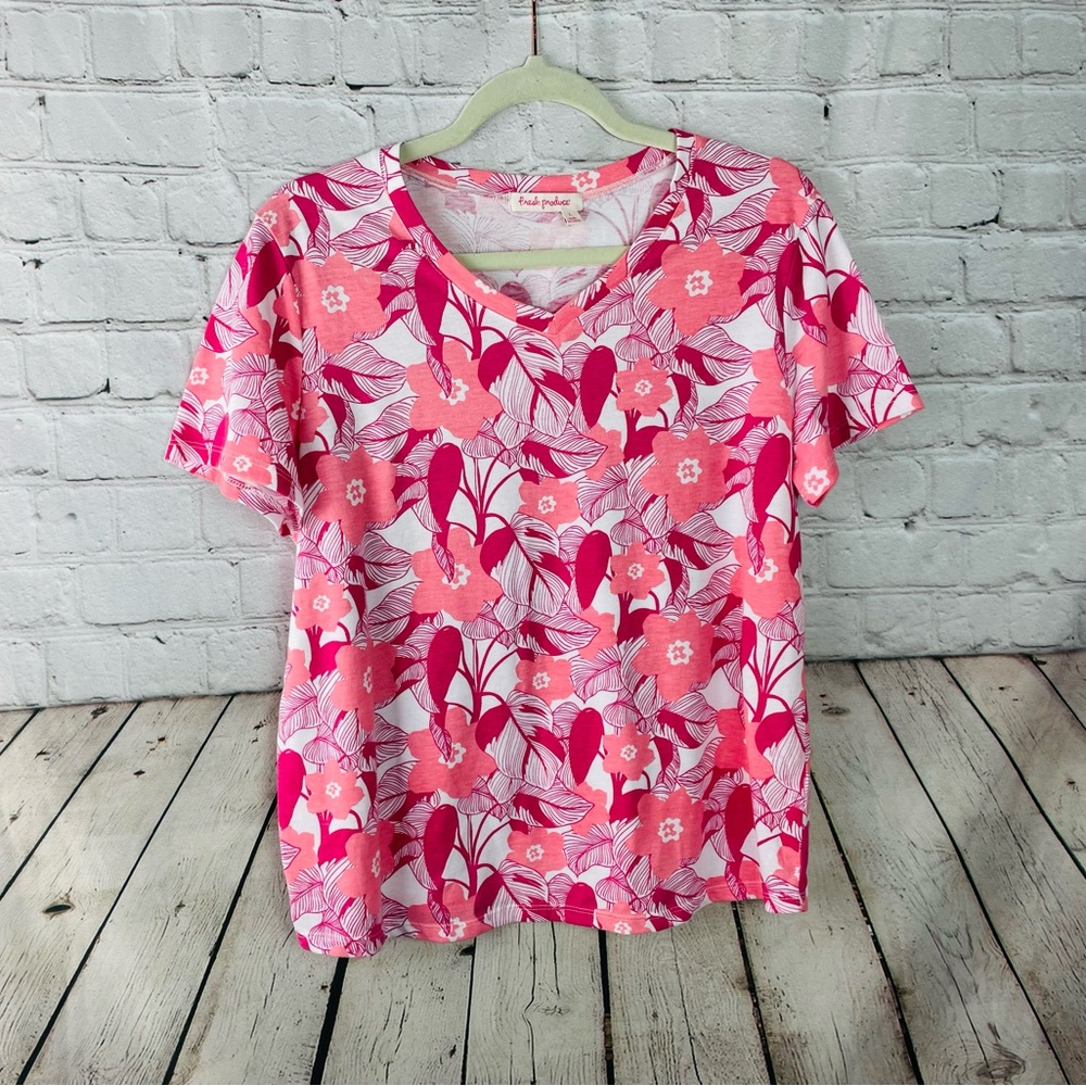 Fresh Produce T Shirt Floral Tropical Exotic Garden V-Neck Size Large LKNW